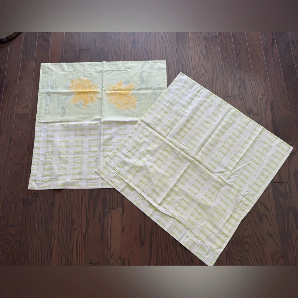 Yves Delorme Paris 2 Euro Shams 29” Square